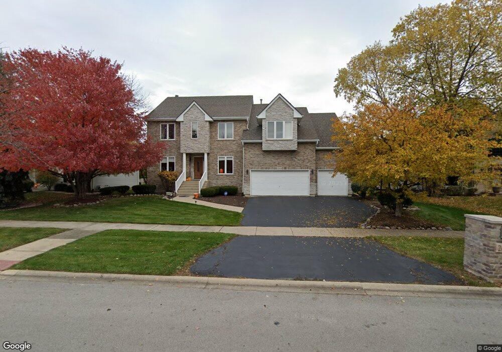 2804 Willow Ridge Dr, Naperville, IL 60564 - photo 1