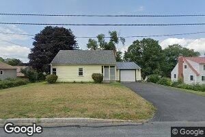 15 Batchelder Ave, West Lebanon, NH 03784