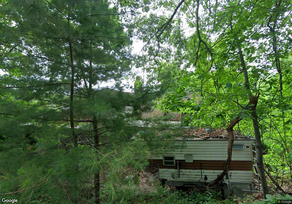 4 Ellen St, Worcester, MA 01604 - photo 1