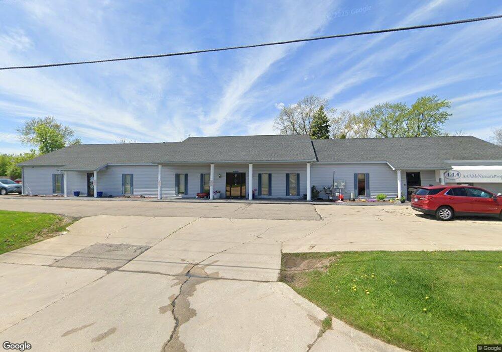 2044 Utley Rd, Flint, MI 48532 - photo 1