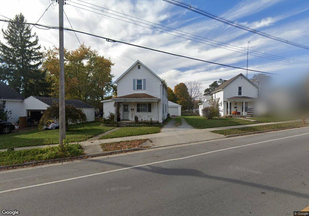 423 Defiance St, Wapakoneta, OH 45895 - photo 1