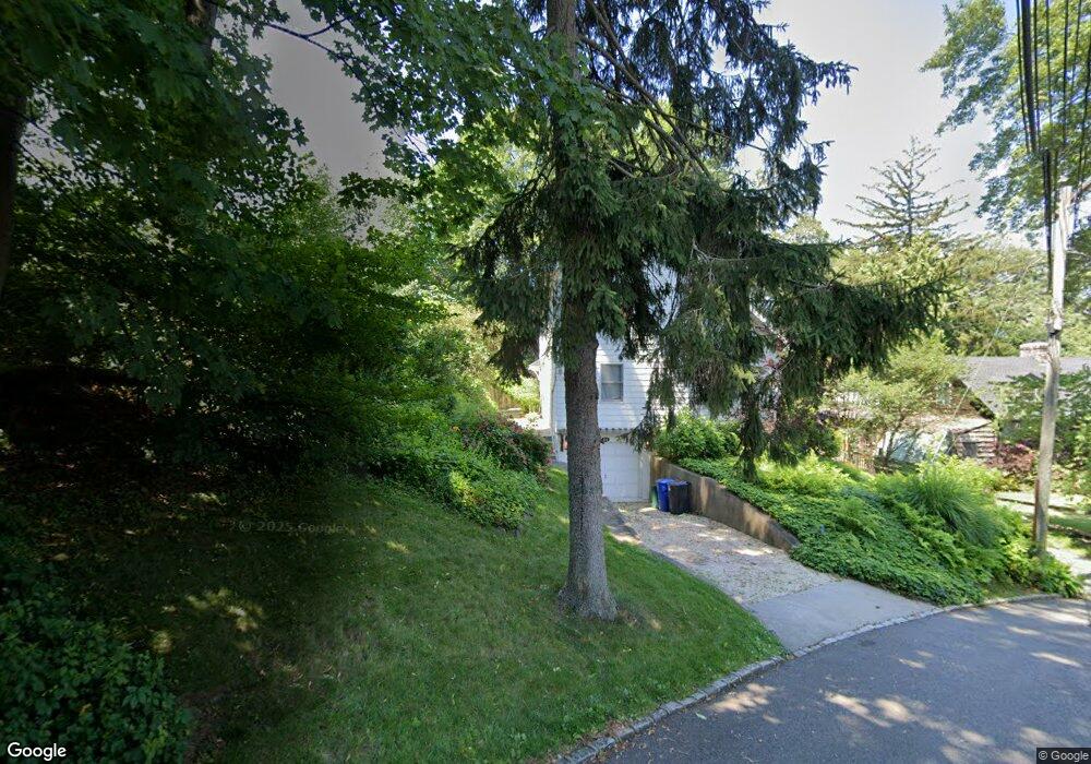 64 Virginia Dr, Manhasset, NY 11030 - photo 1