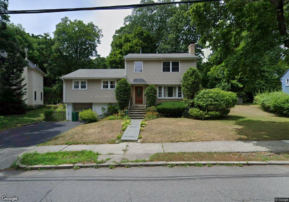 37 Botsford Rd, Chestnut Hill, MA 02467 - photo 1