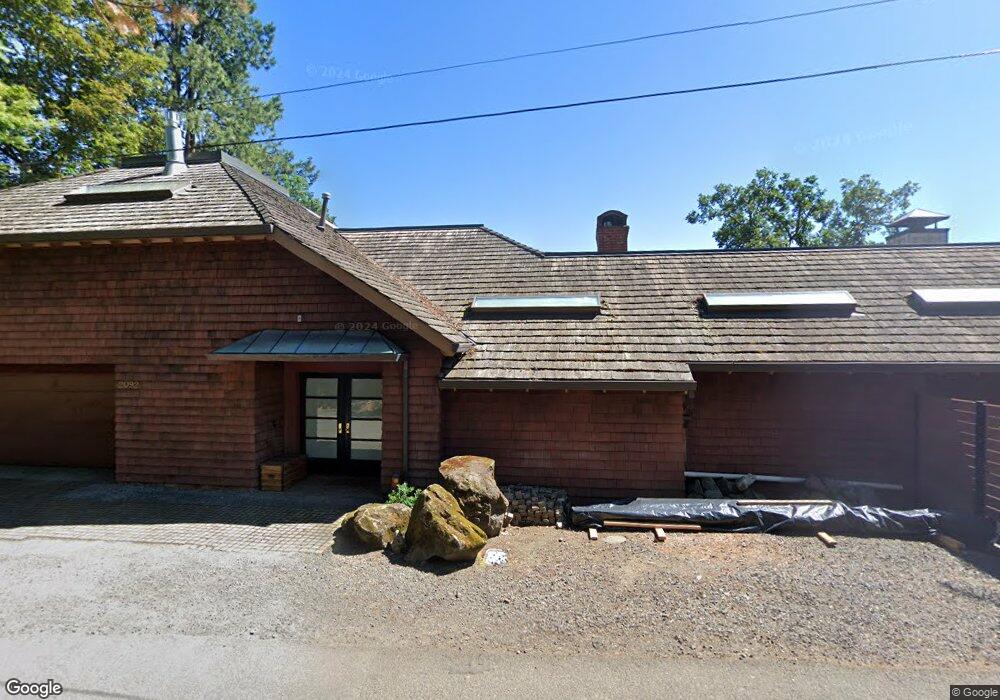 2092 Summit Dr, Lake Oswego, OR 97034 - photo 1