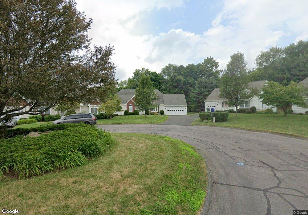 177 Thistle Pond Dr, Bloomfield, CT 06002 - photo 1