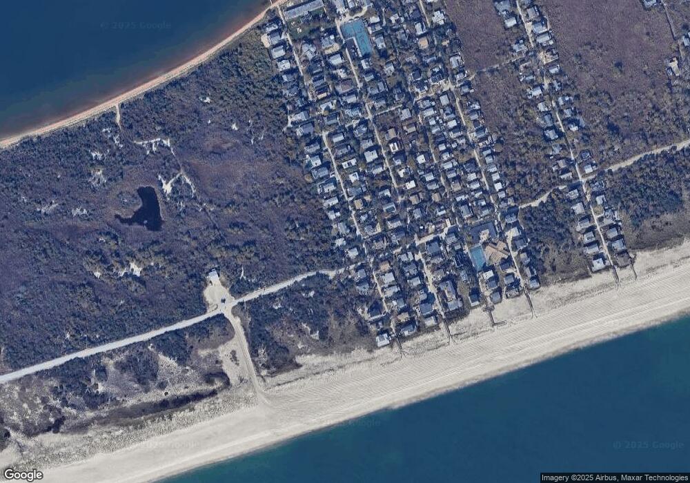 42 W Lighthouse Wlk Walk, Bay Shore, NY 11706 - photo 1