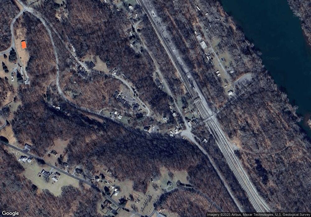 297 Tara Dr, Hedgesville, WV 25427 - photo 1