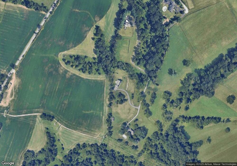 8 Windy Farms Ct, Phoenix, MD 21131 - photo 1