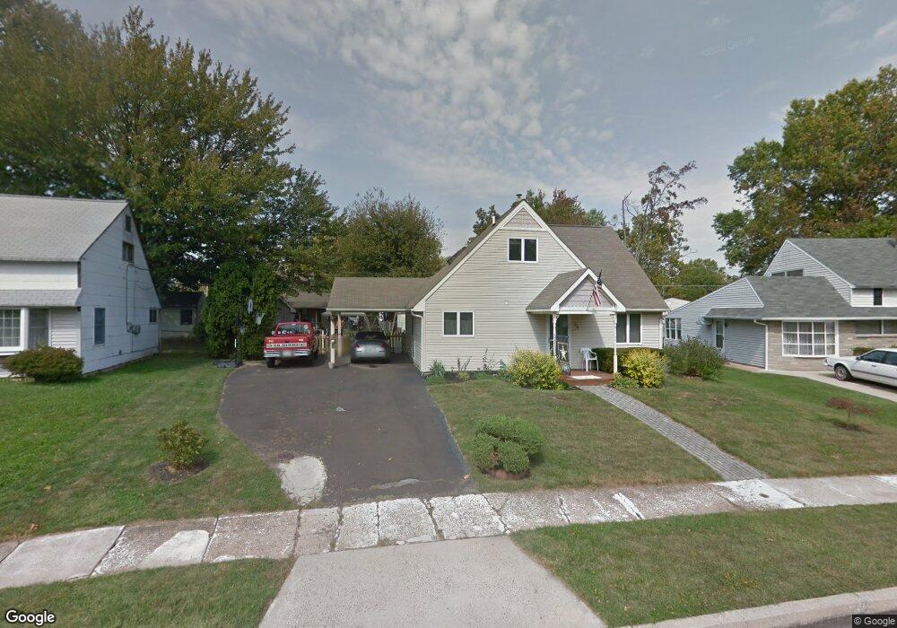 39 Almond Ln, Levittown, PA 19055 - photo 1