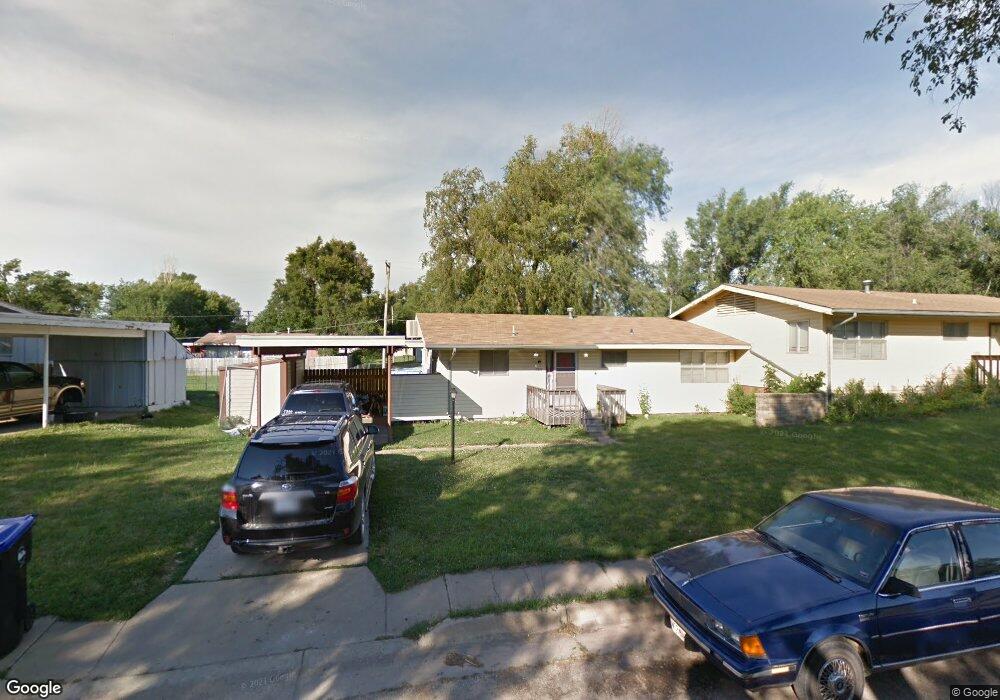 7013 SW Towerview Ln, Topeka, KS 66619 - photo 1