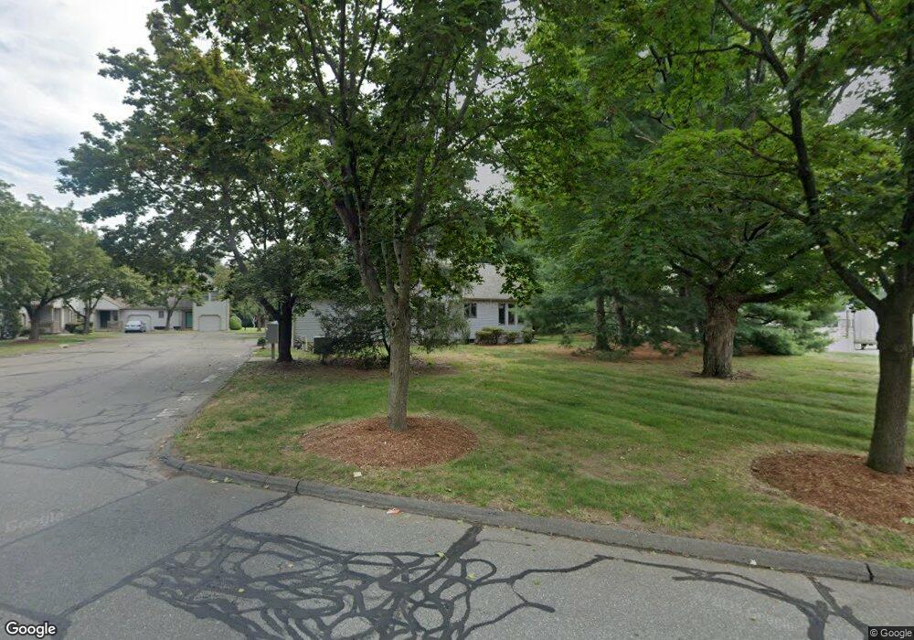 34 Elm Meadows, Enfield, CT 06082 - photo 1