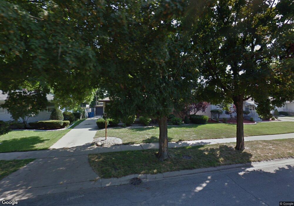 9031 Hess Dr, Highland, IN 46322 - photo 1