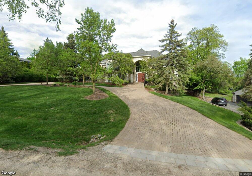 2765 Ayershire Dr, Bloomfield Hills, MI 48302 - photo 1