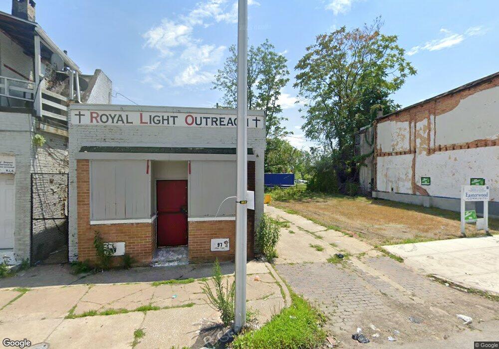 1801 Baker St, Baltimore, MD 21217 - photo 1