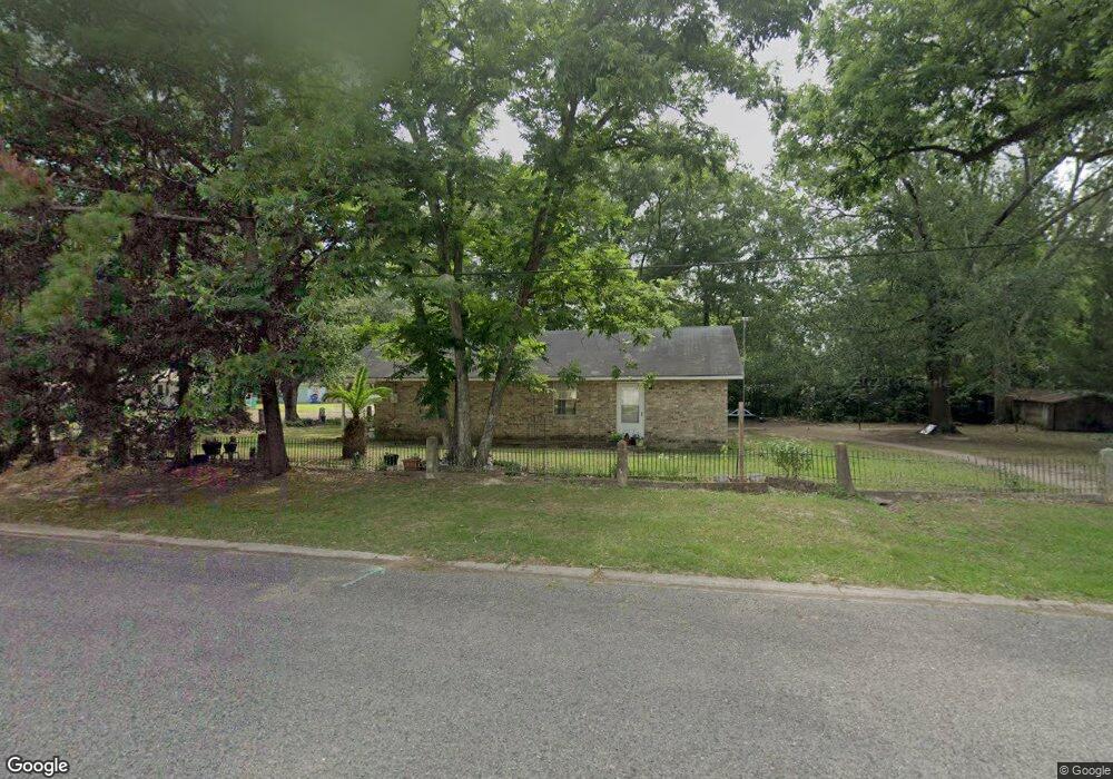 351 W Gum Ave, Eunice, LA 70535 - photo 1