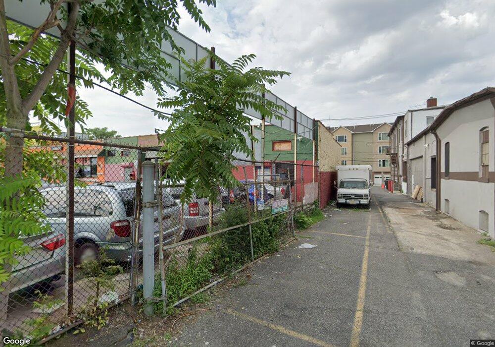 5122 Kennedy Blvd W, Guttenberg, NJ 07093 - photo 1