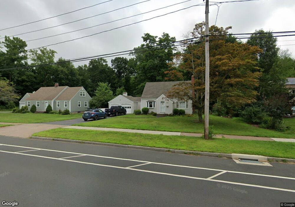 550 Maple Hill Ave, Newington, CT 06111 - photo 1