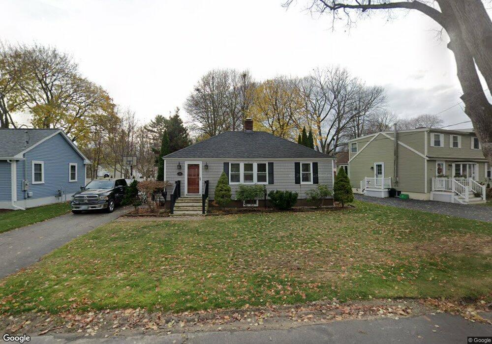 424 Colonial Dr, Portsmouth, NH 03801 - photo 1