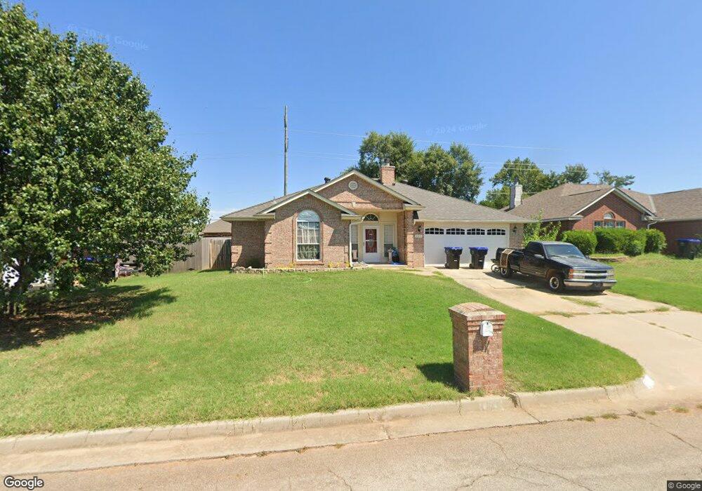 601 Woodbriar, Noble, OK 73068 - photo 1