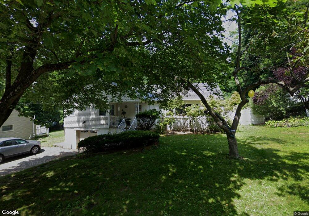 35 Moreland St, Worcester, MA 01609 - photo 1