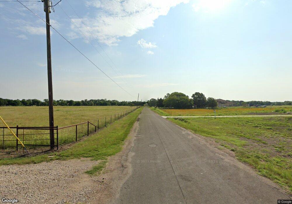 1072 E Pecan Tree Rd, Waxahachie, TX 75165 - photo 1