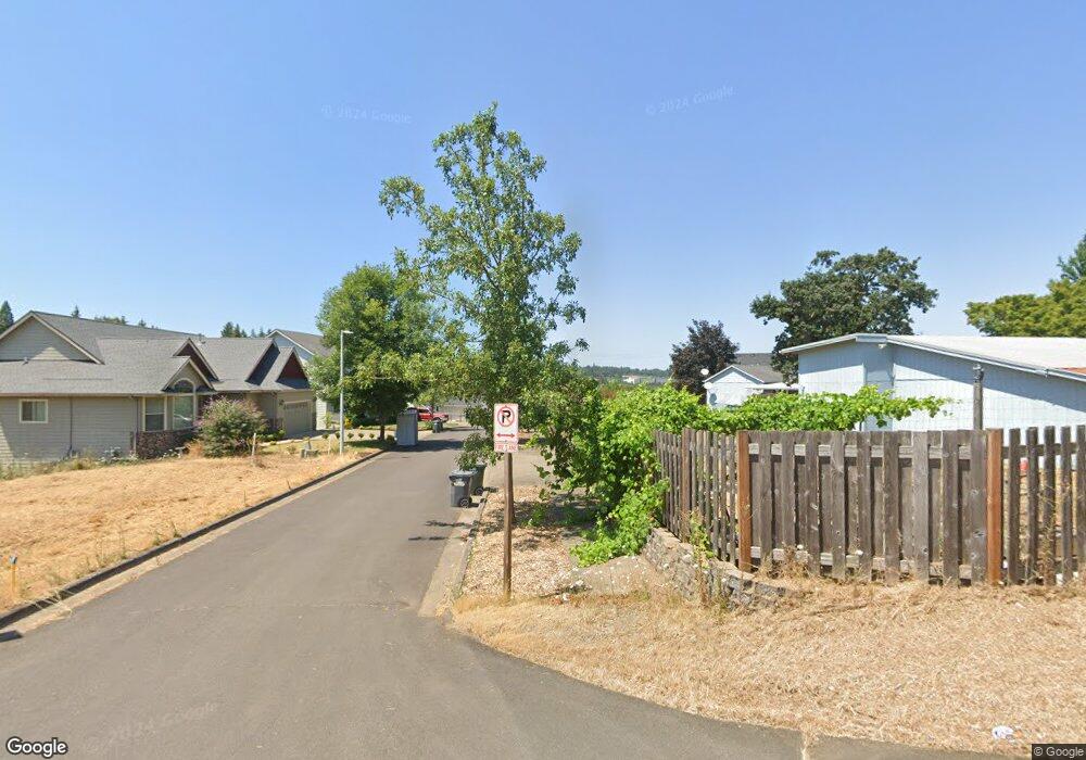 2596 Royalann Ln, Eugene, OR 97405 - photo 1