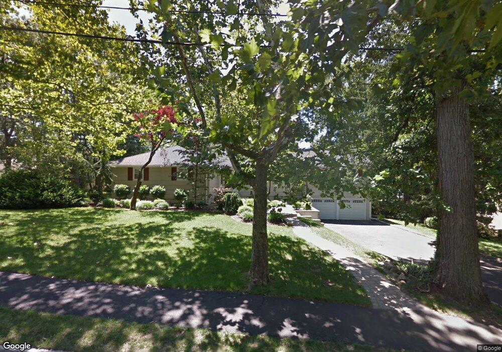 43 Rumson Rd, Livingston, NJ 07039 - photo 1