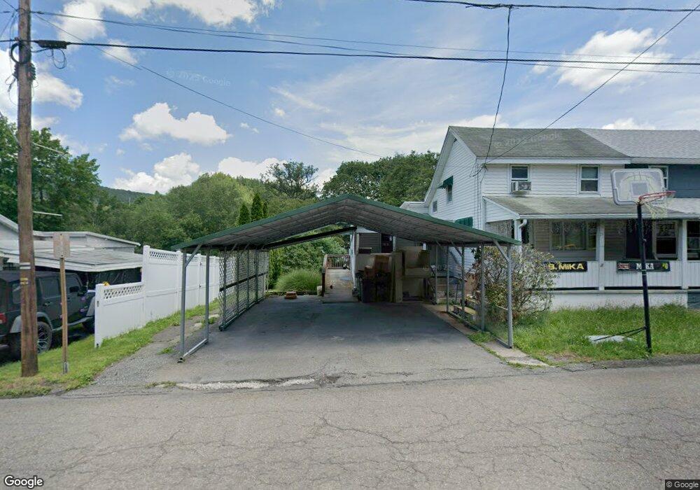 21 Bull Run St, Coaldale, PA 18218 - photo 1