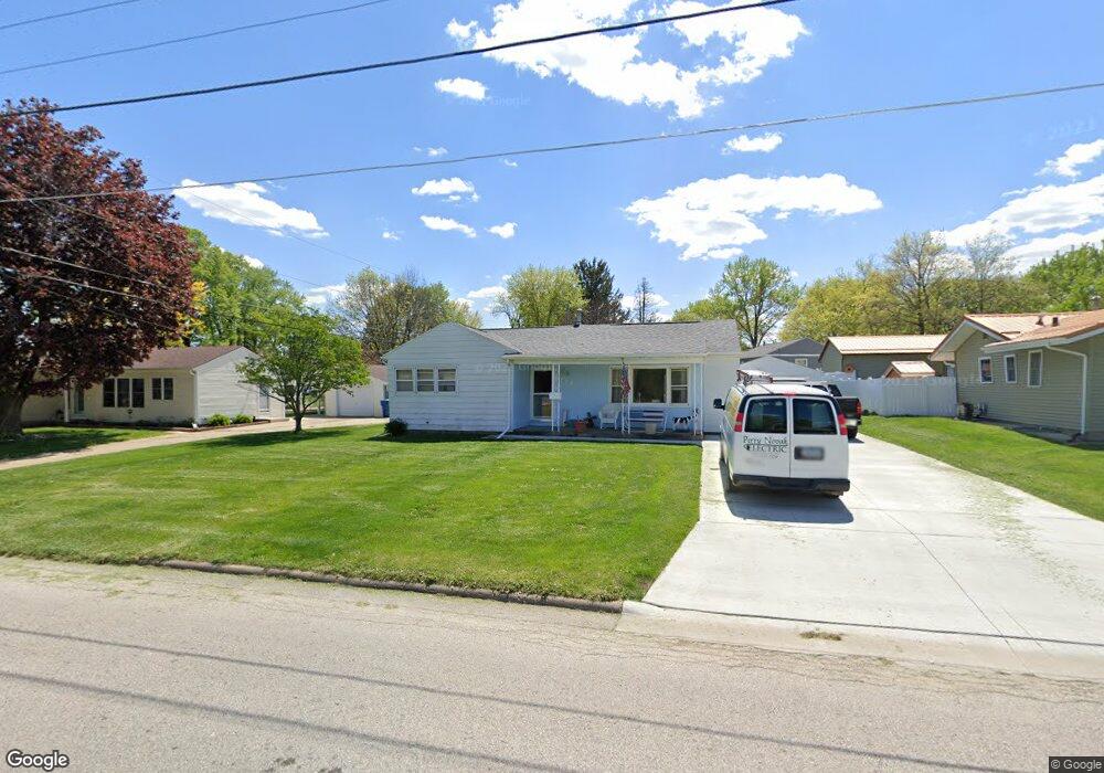 1745 Sager Ave, Waterloo, IA 50701 - photo 1