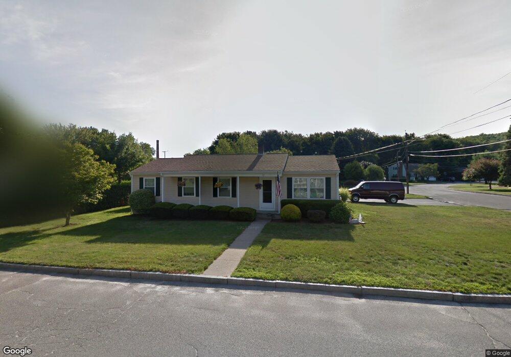 32 Ray Ave, Woonsocket, RI 02895 - photo 1