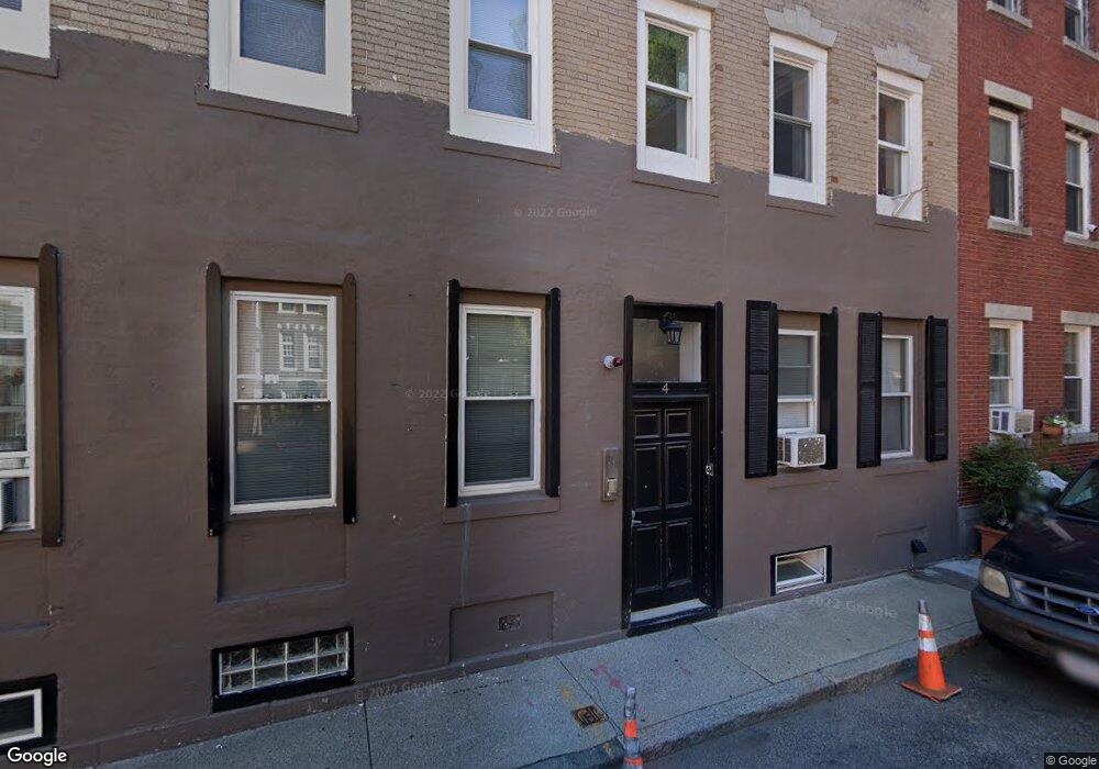 4 Michelangelo St unit 2, Boston, MA 02113 - photo 1