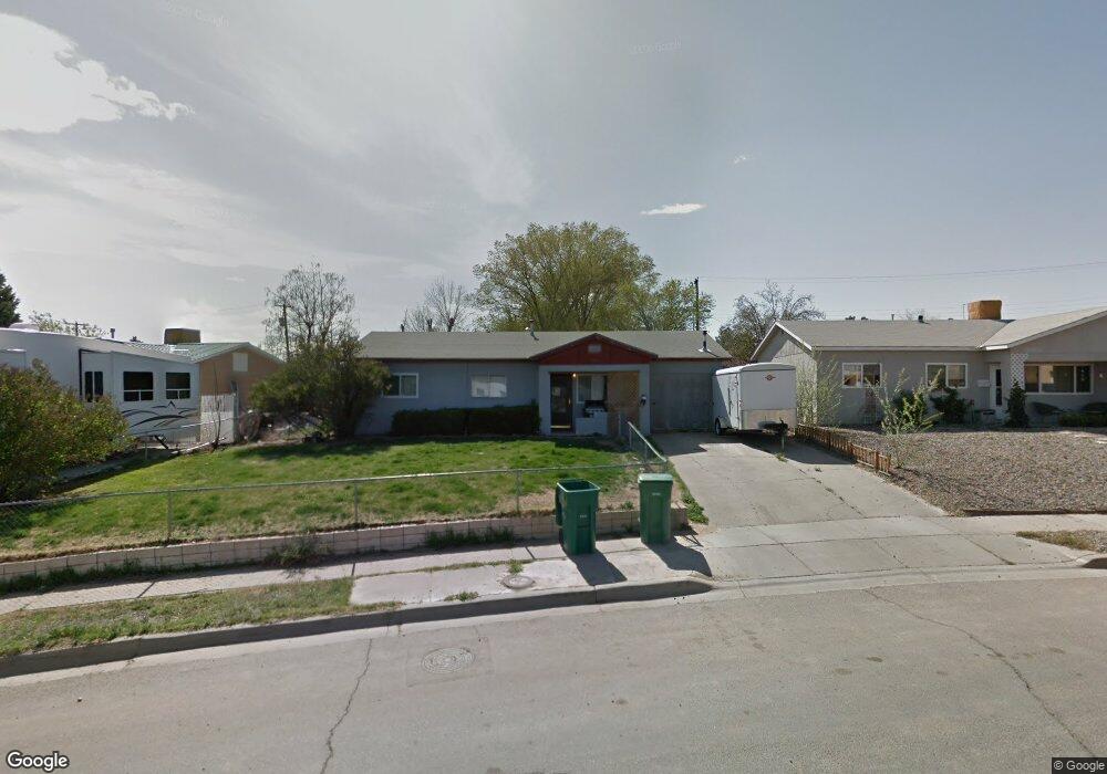 3803 Highland View Dr, Farmington, NM 87402 - photo 1