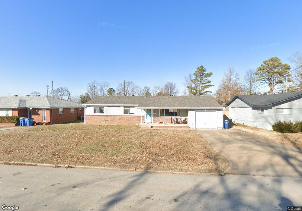 804 NW 8 St, Bentonville, AR 72712 - photo 1