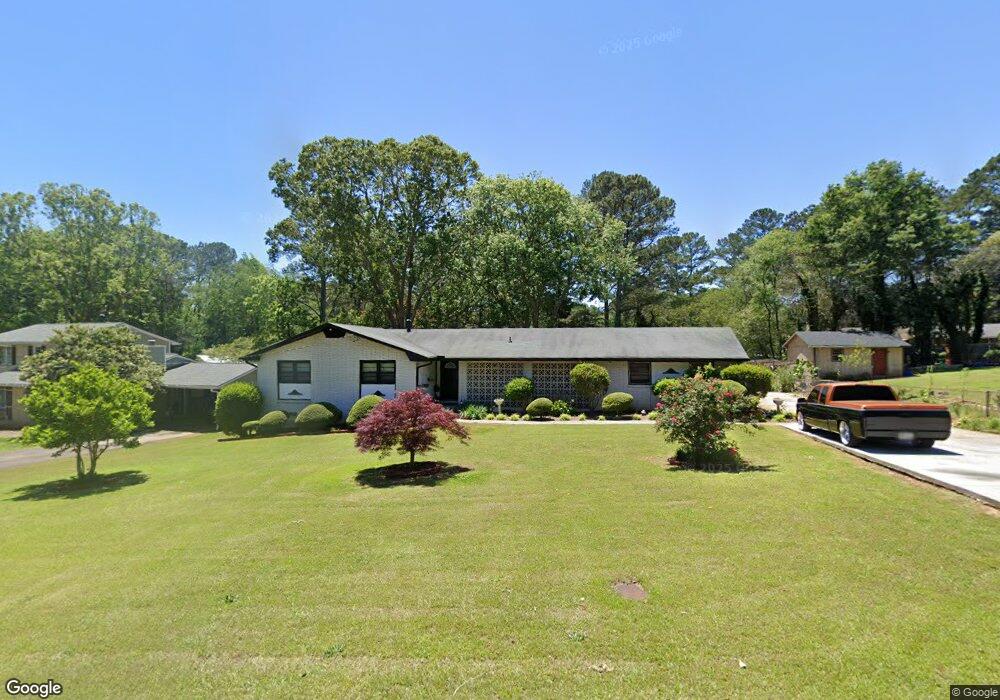 5494 Laurel Ln NW unit 3, Lilburn, GA 30047 - photo 1