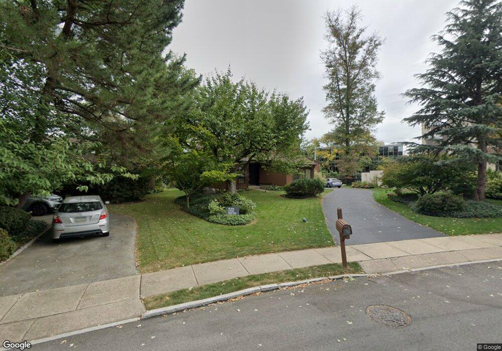 49 Llanfair Cir, Ardmore, PA 19003 - photo 1