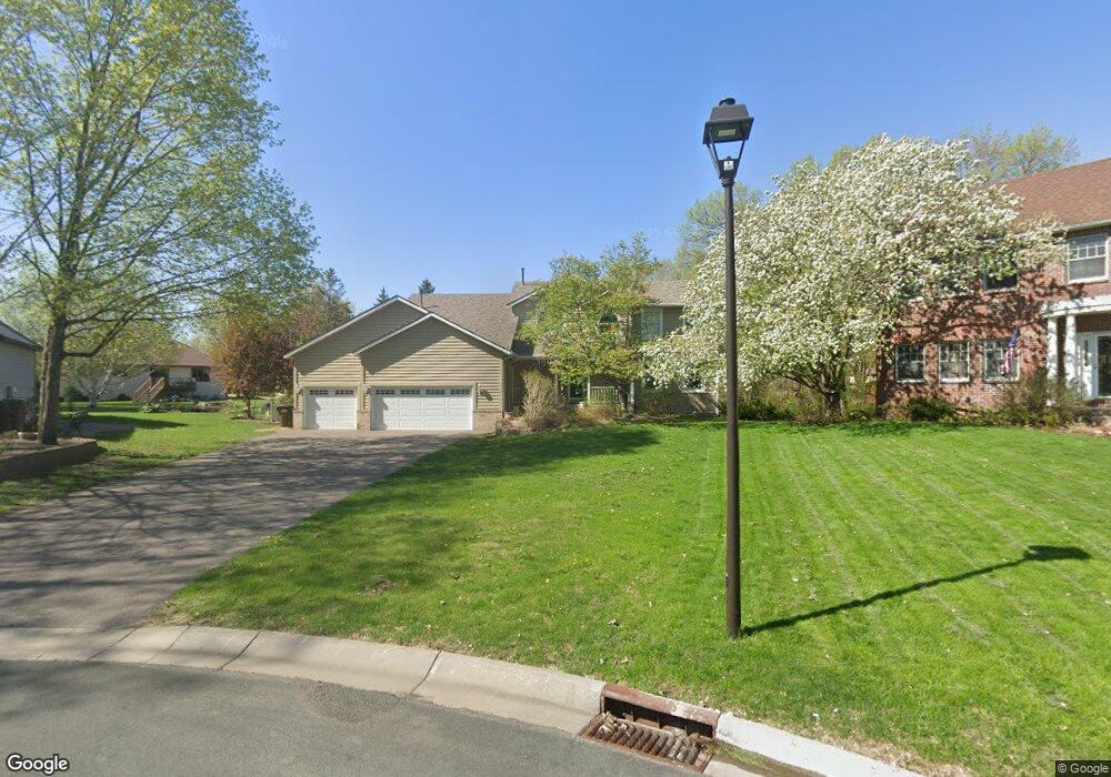 5825 Maple Ridge Dr, Maple Plain, MN 55359 - photo 1