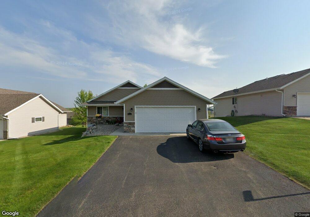 2212 Ridgedale Dr SE unit 2215, Alexandria, MN 56308 - photo 1