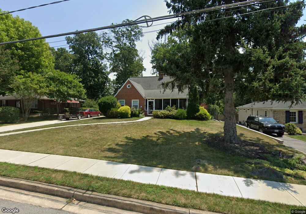 235 Gralan Rd, Catonsville, MD 21228 - photo 1