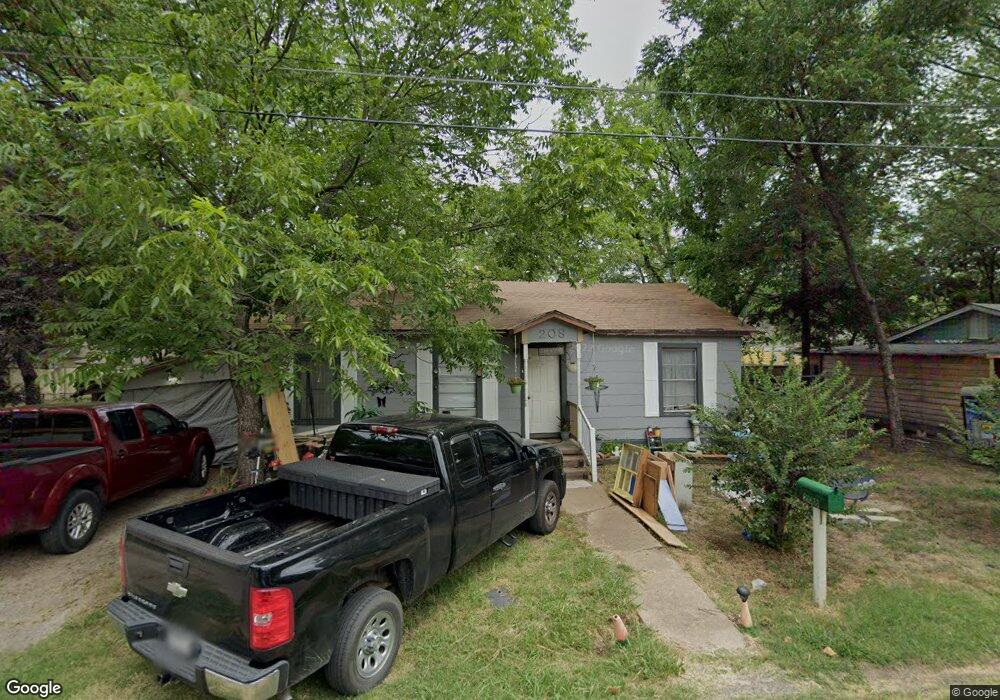 208 Kelly St, Bonham, TX 75418 - photo 1