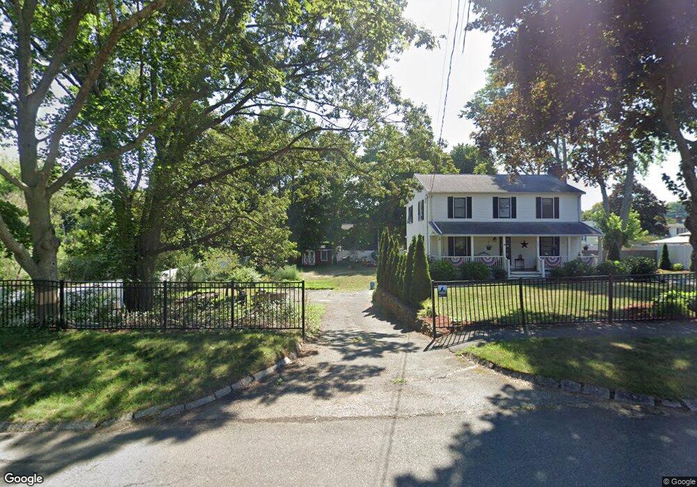 380 Maple St, Danvers, MA 01923 - photo 1