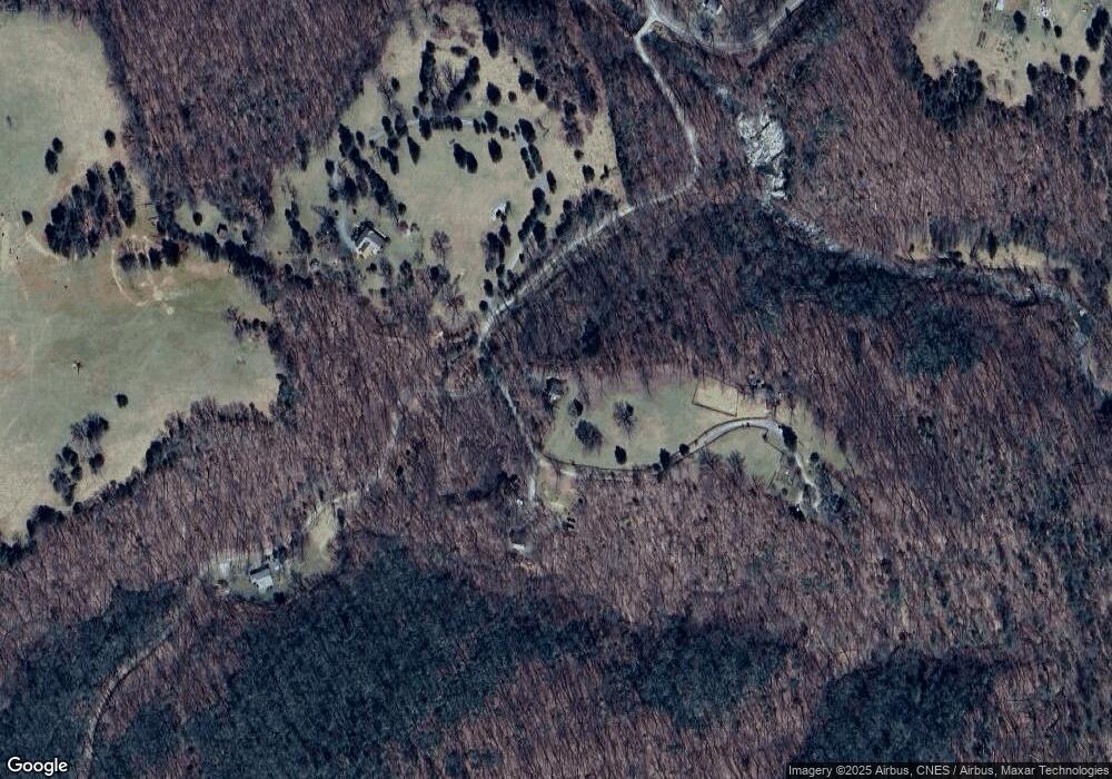 610 Appleberry Mountain Ln, North Garden, VA 22959 - photo 1