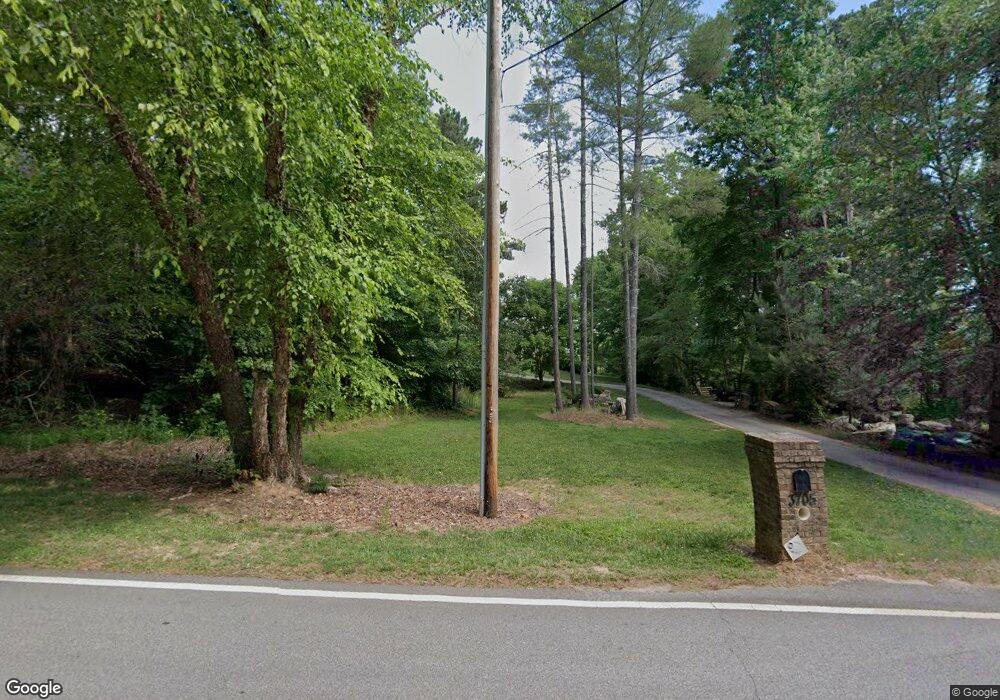 3705 Cochran Rd, Gainesville, GA 30506 - photo 1