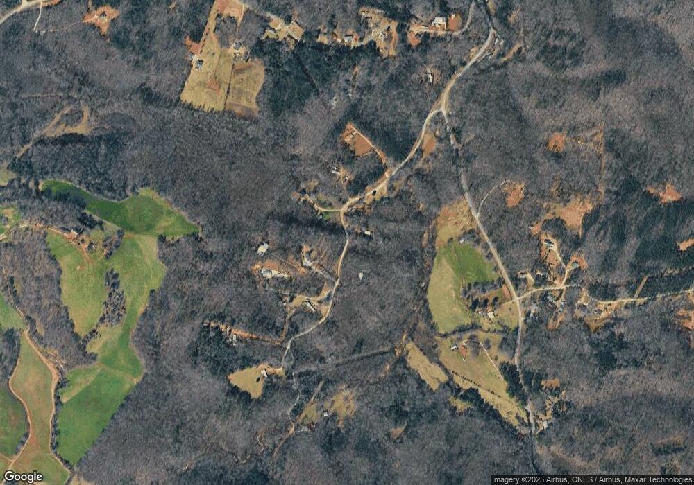 514 Vickery Rd, Toccoa, GA 30577 - photo 1