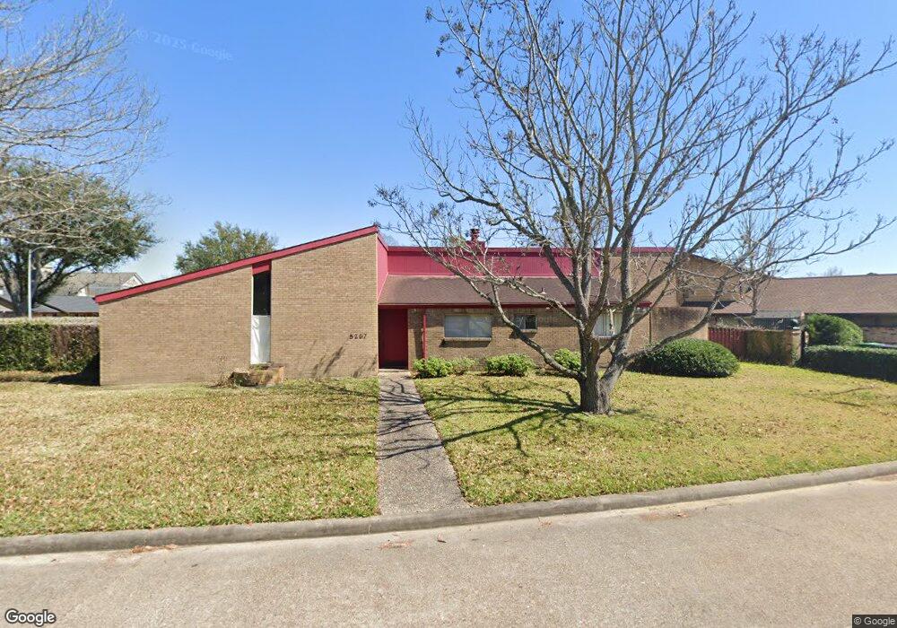 5207 Honey Cir, Houston, TX 77004 - photo 1