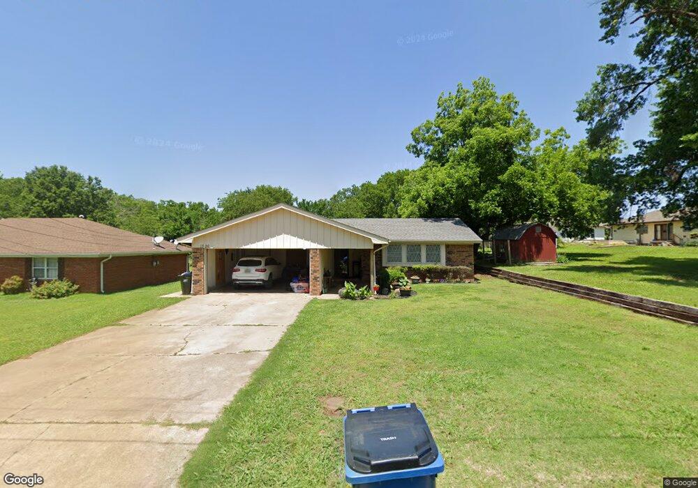 1326 E 6th St, Cushing, OK 74023 - photo 1