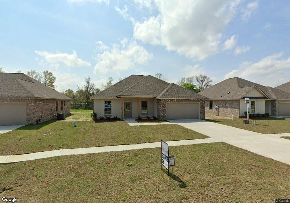 2377 Woodland Ct unit 37128229, Port Allen, LA 70767 - photo 1