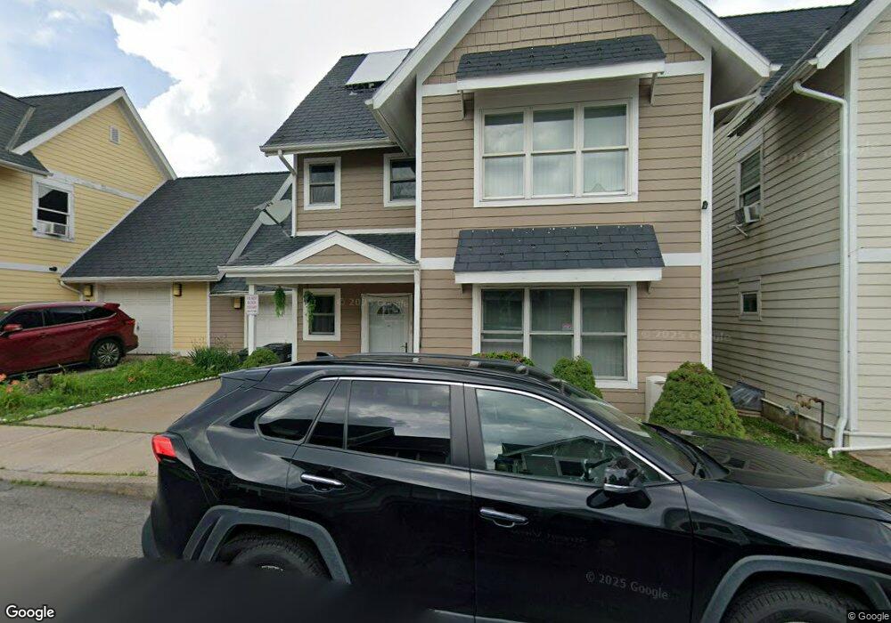 33 E Maple St, Hazleton, PA 18201 - photo 1