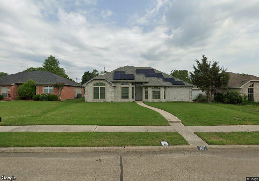 1301 Old Knoll Dr, Wylie, TX 75098 - photo 1