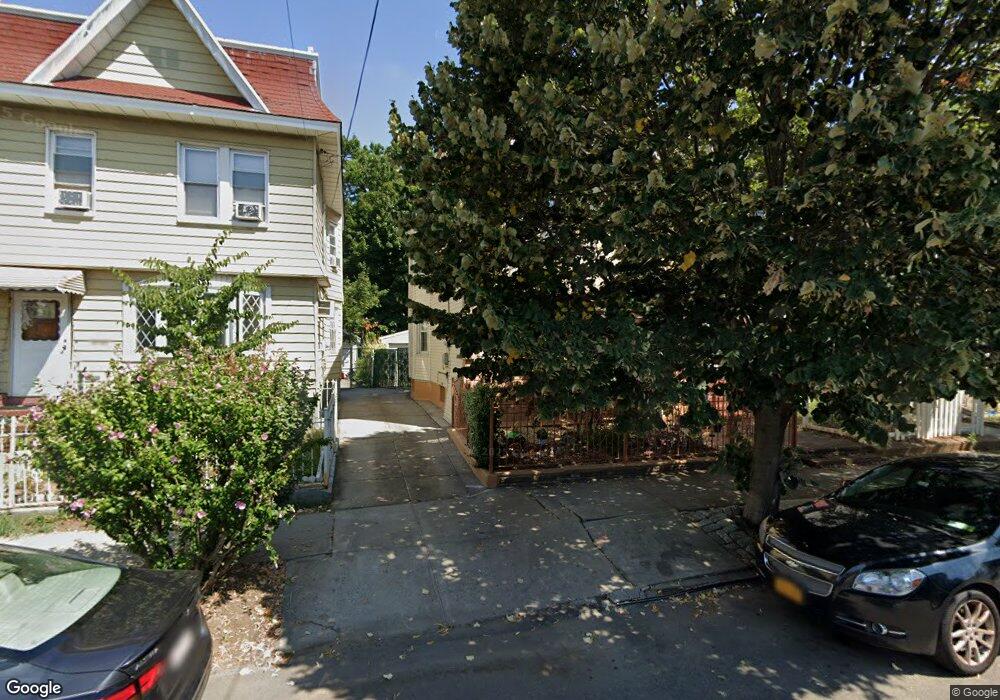 8767 108th St, Richmond Hill, NY 11418 - photo 1