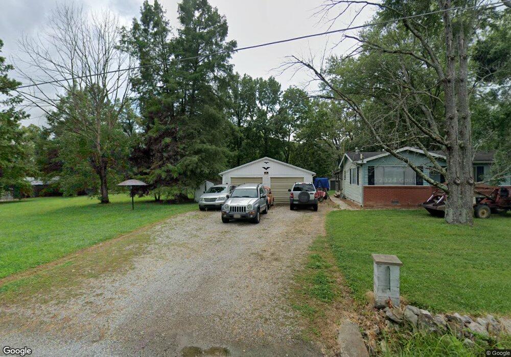 8410 S 150 W, Columbus, IN 47201 - photo 1